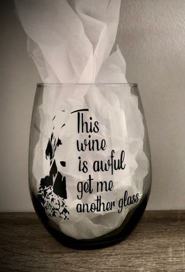SCHITT'S CREEK MOIRA WINE GLASS